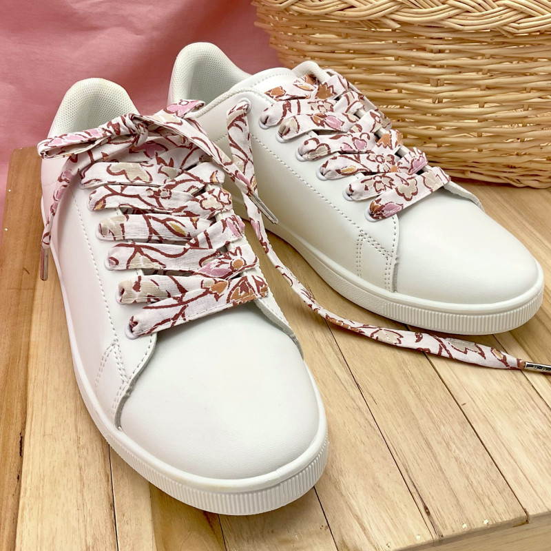 Lacets fleuris revendeurs boutique chaussures fabrication française - Tes lacets sont défaits